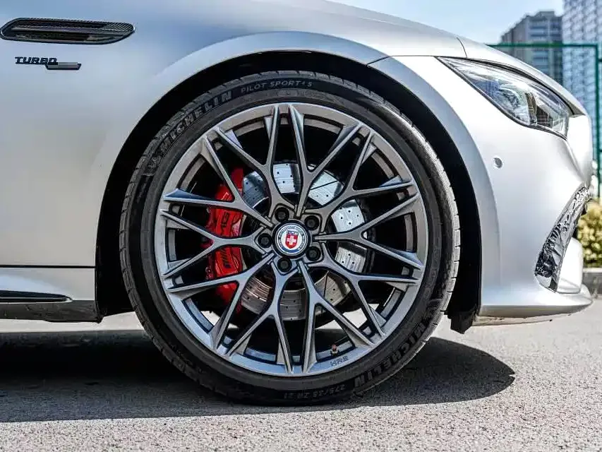 Mercedes-Benz AMG GT — фото 10