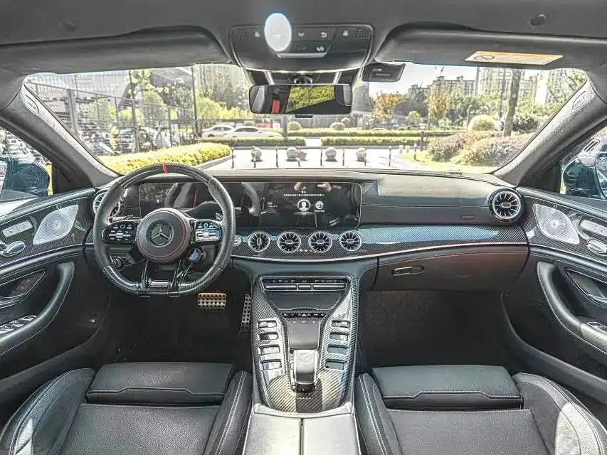Mercedes-Benz AMG GT — фото 4