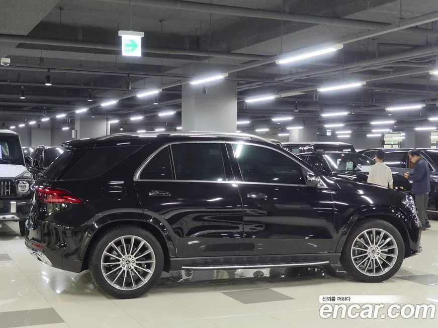 Mercedes-Benz GLE-Class — фото 4