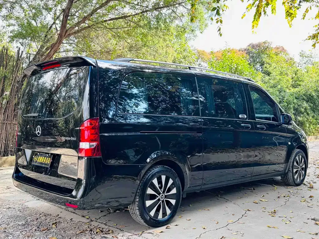 Mercedes-Benz Vito — фото 10