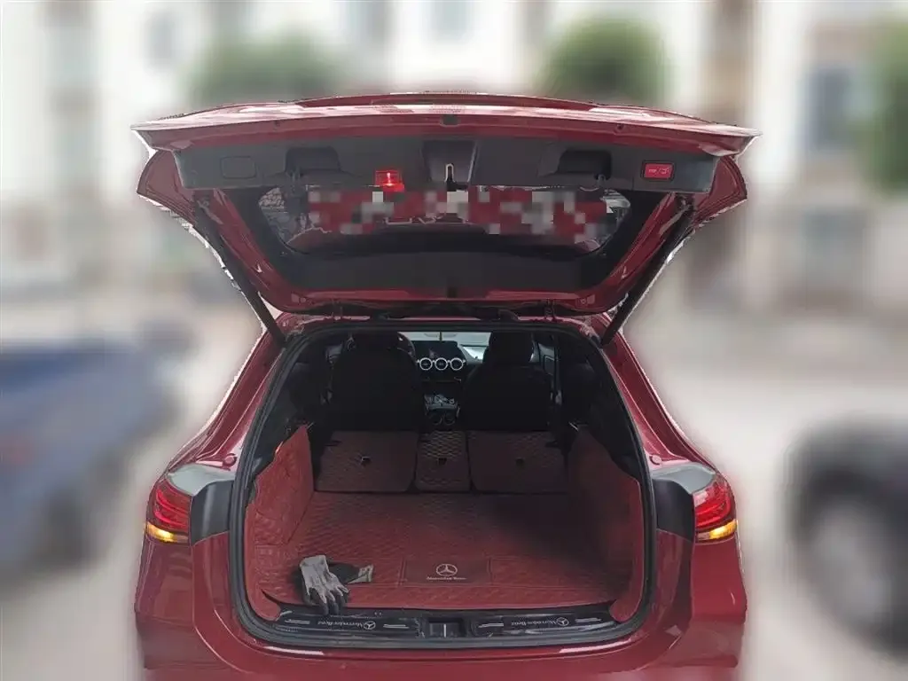 Mercedes-Benz GLA — фото 10