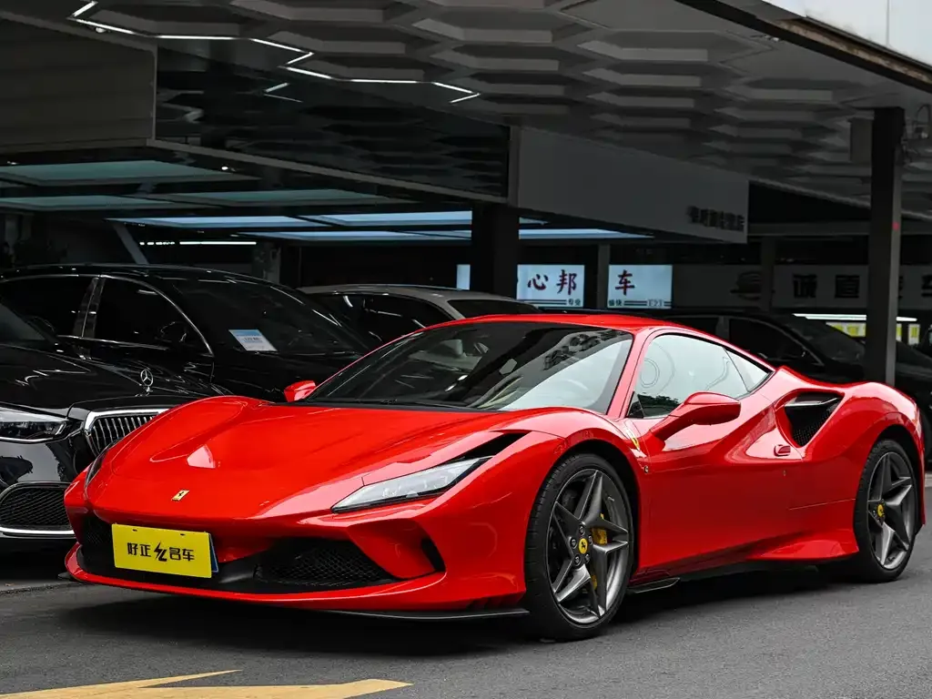 Ferrari F8 — фото 1