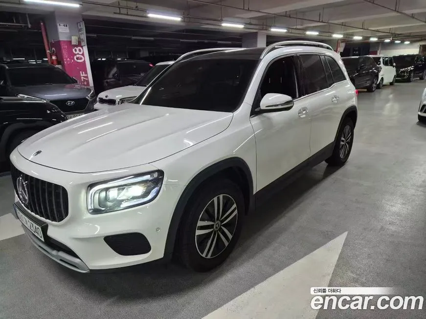 Mercedes-Benz GLB-Class — фото 2