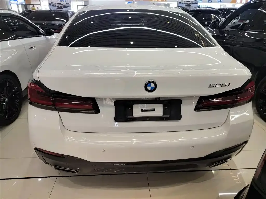 BMW 5 Series (Import) — фото 2