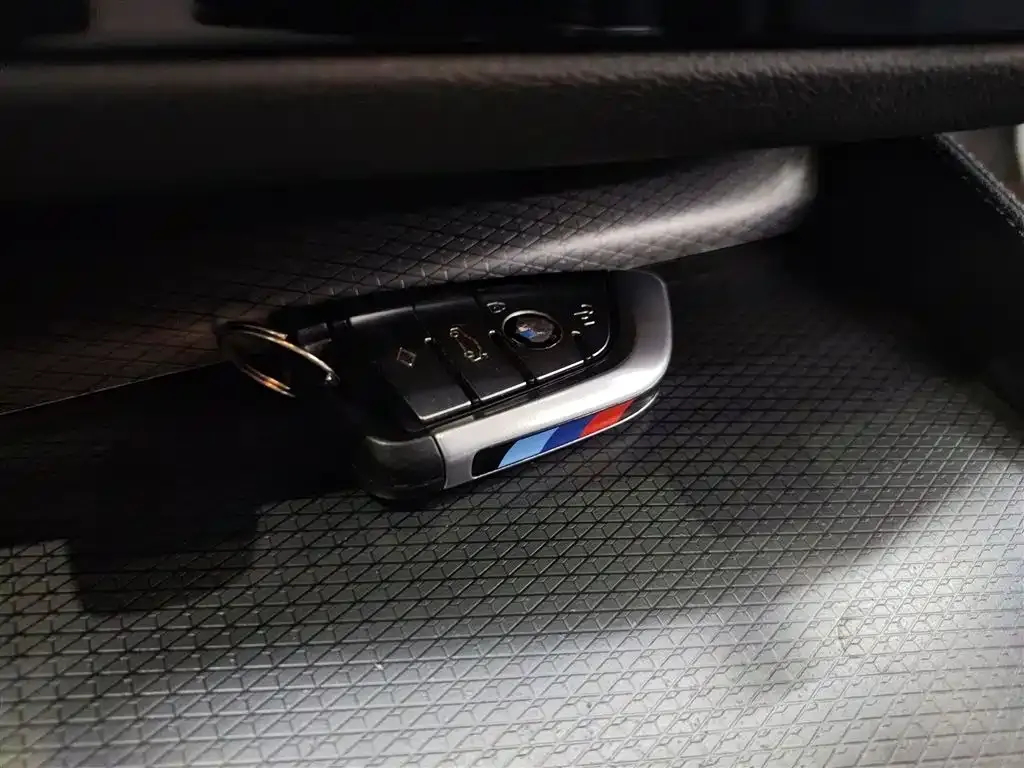 BMW 5 Series (Import) — фото 6