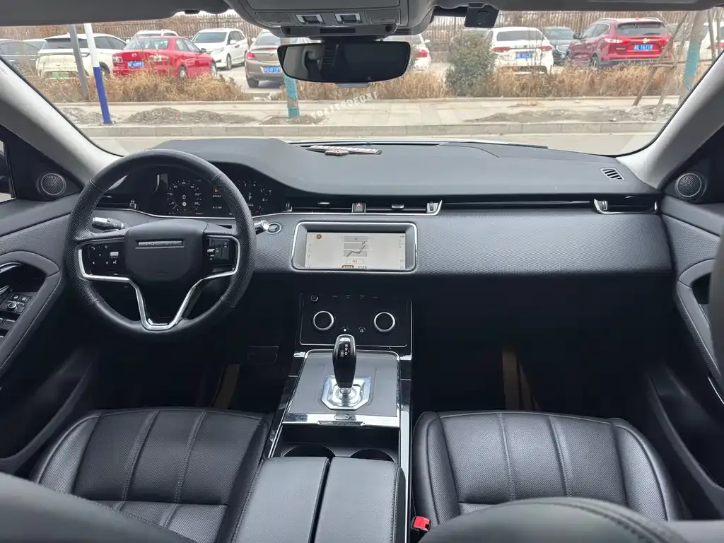 Land Rover Evoque — фото 5