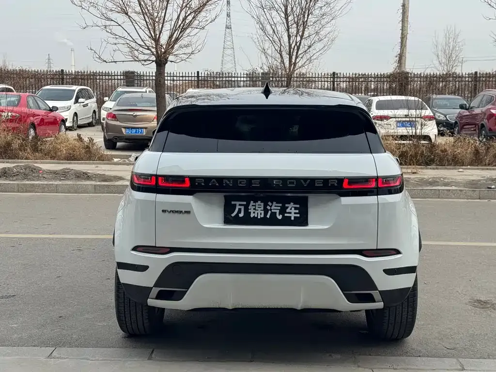 Land Rover Evoque — фото 10