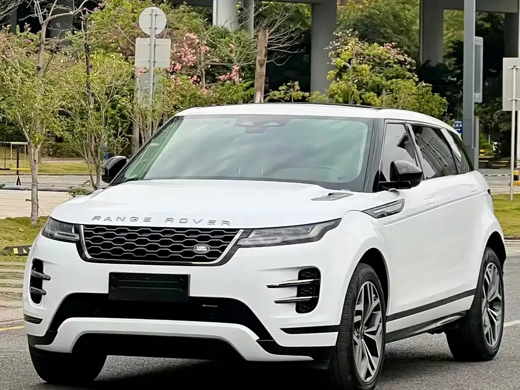 Land Rover Evoque PHEV — фото 1