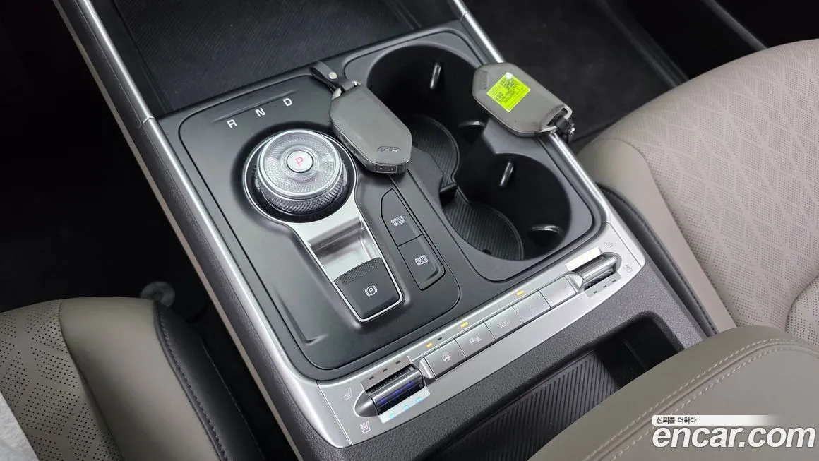 Kia Carnival — фото 10