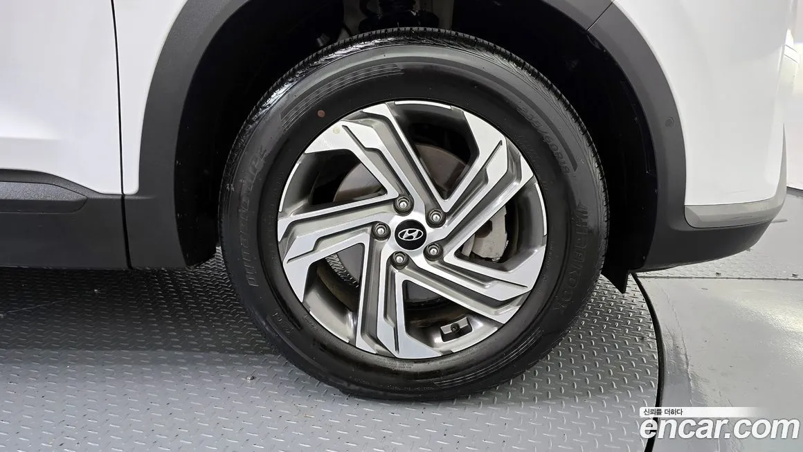 Hyundai Santafe — фото 2