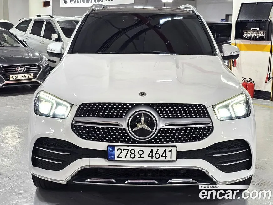 Mercedes-Benz GLE-Class — фото 5
