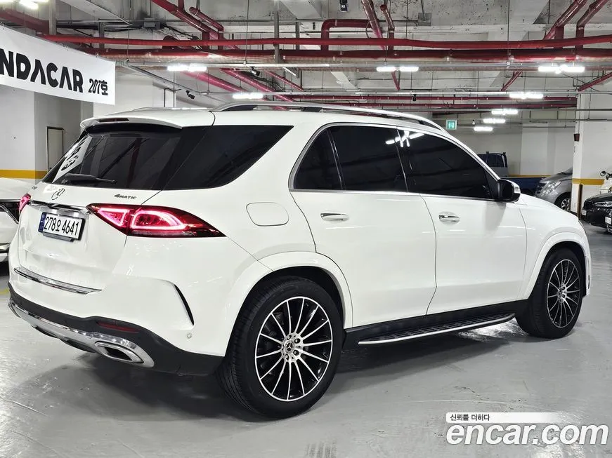 Mercedes-Benz GLE-Class — фото 4