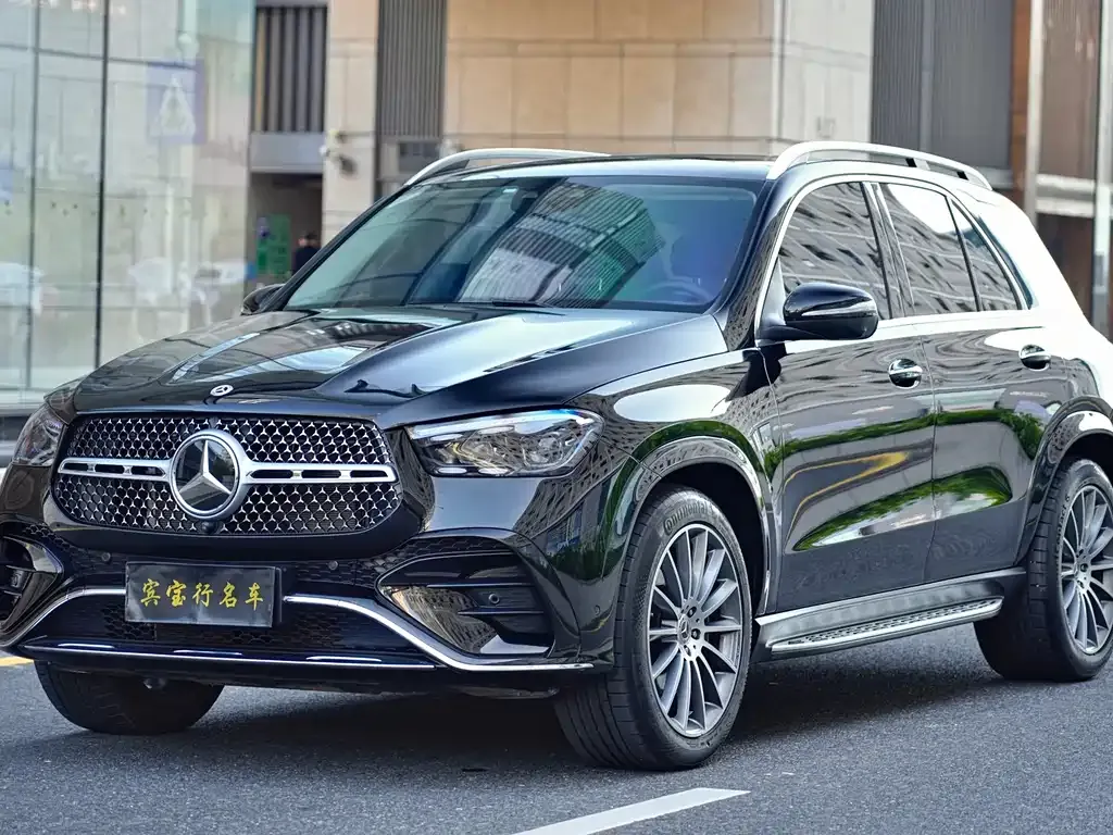 Mercedes-Benz GLE — фото 1