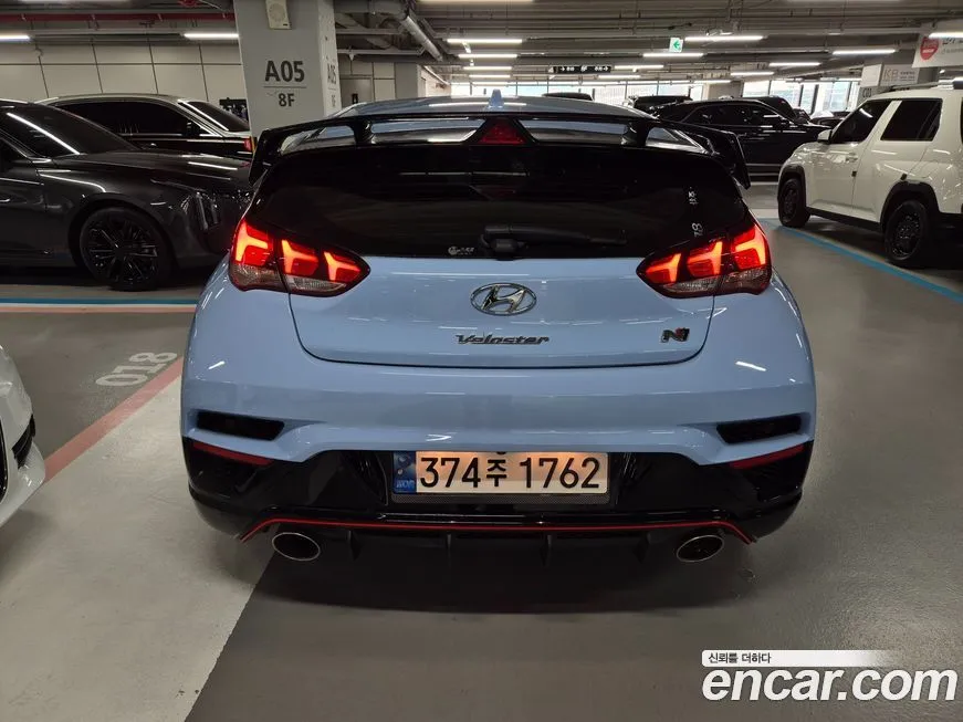 Hyundai Veloster — фото 3