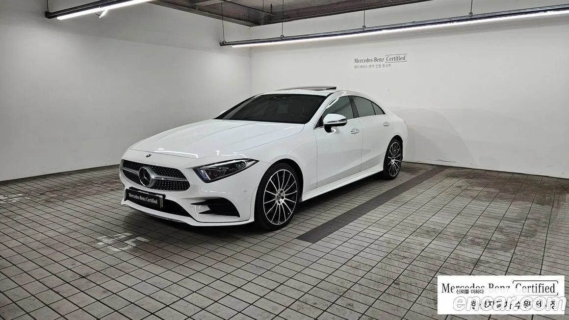 Mercedes-Benz CLS-Class — фото 1