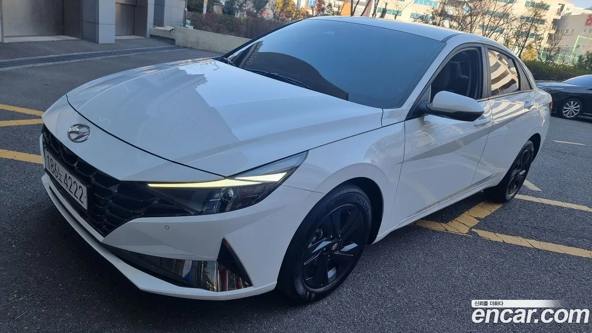 Hyundai AVANTE — фото 2