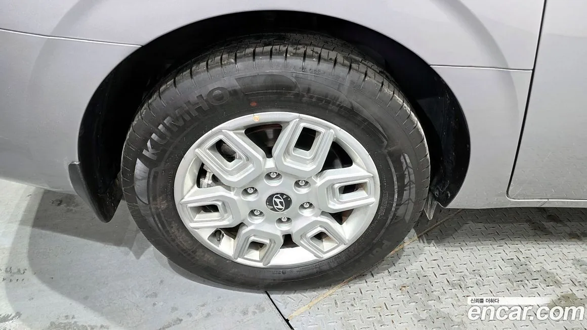 Hyundai Staria — фото 9