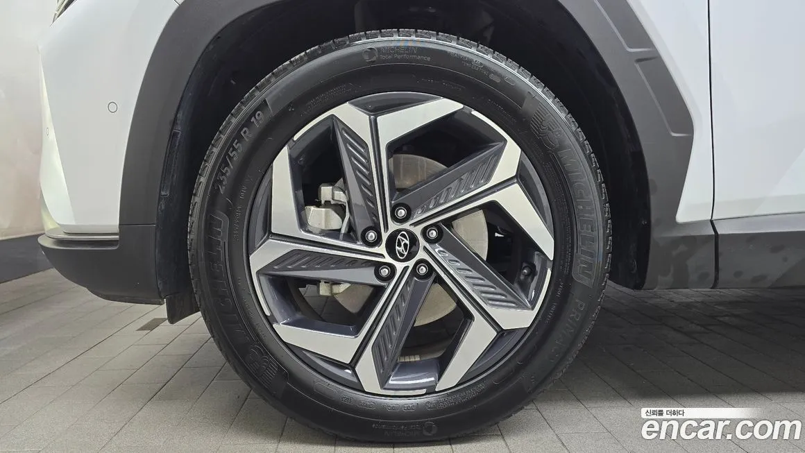 Hyundai Tucson — фото 9