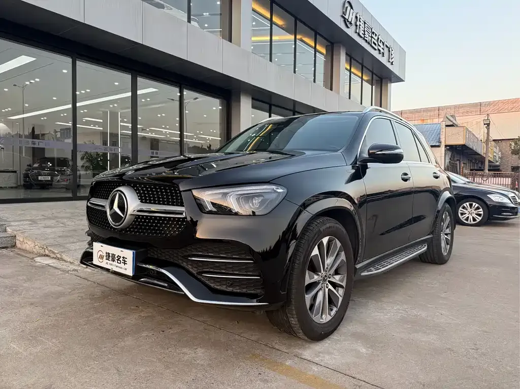Mercedes-Benz GLE (Import) — фото 1