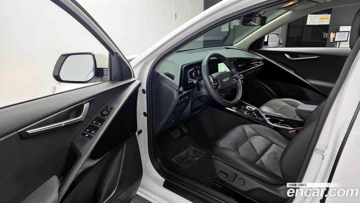 Kia Niro — фото 2
