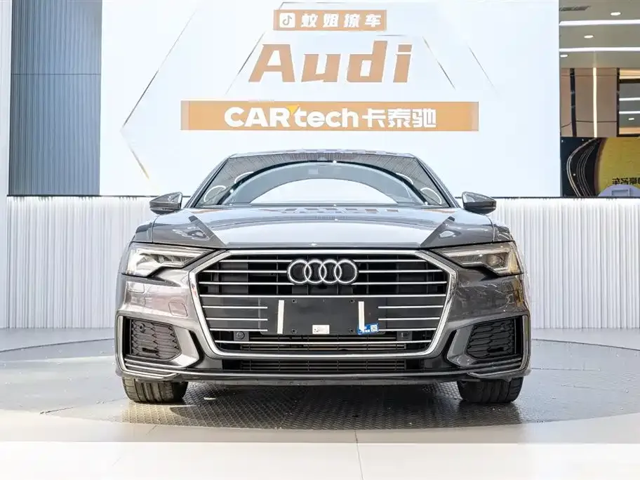 Audi A6L — фото 9