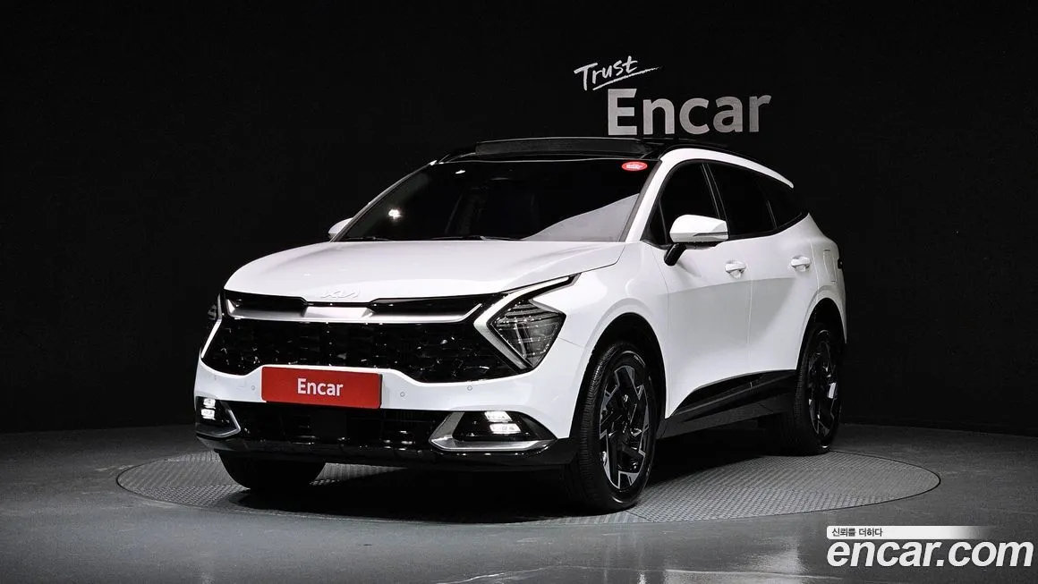 Kia Sportage — фото 1