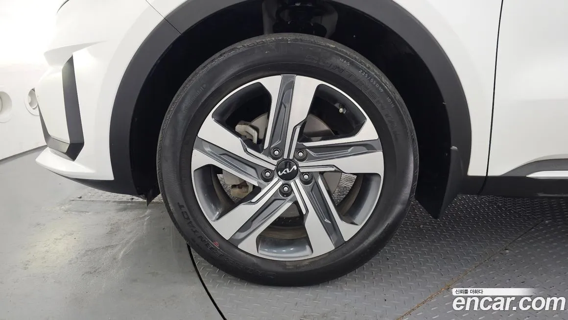 Kia Sorento — фото 5