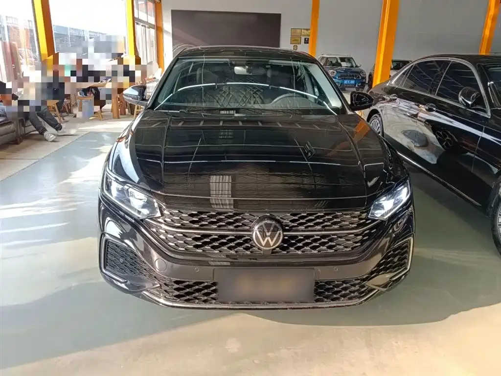 Volkswagen Passat — фото 3