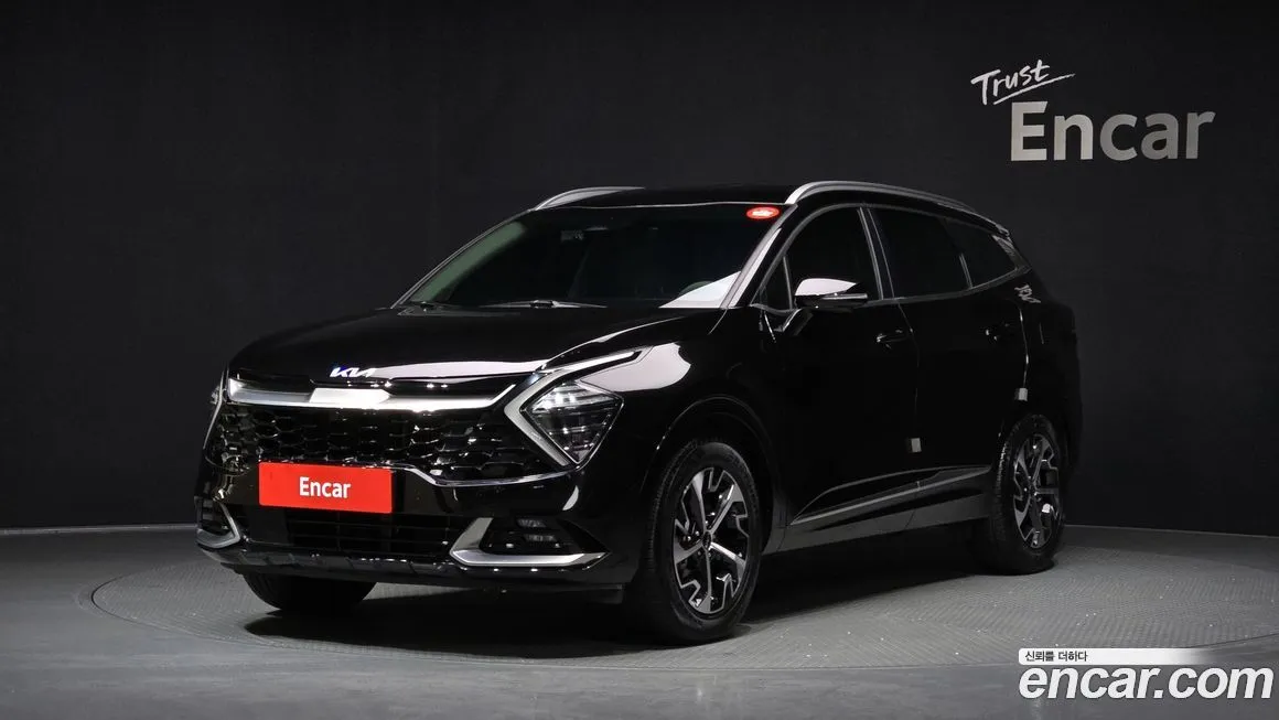 Kia Sportage — фото 1