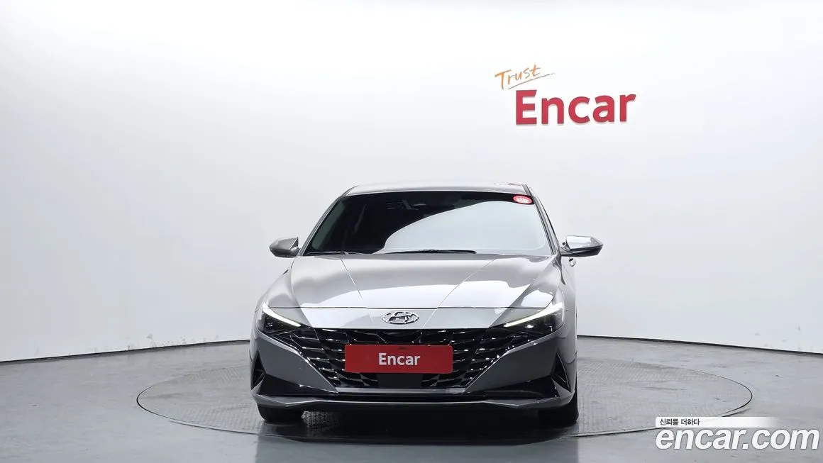 Hyundai AVANTE — фото 3