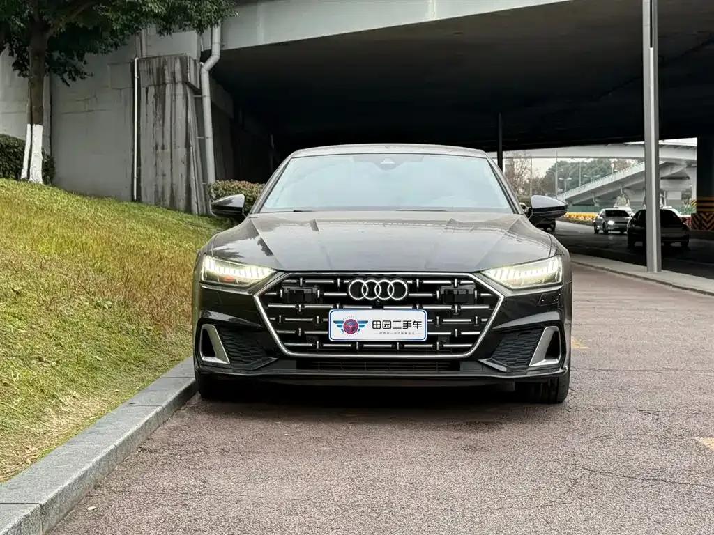 Audi A7L — фото 3