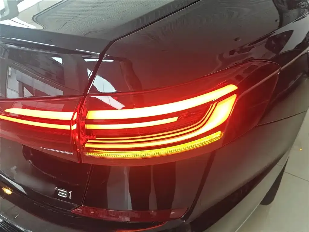 Volkswagen Passat — фото 6