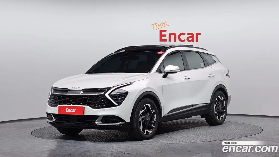 Kia Sportage — фото 1
