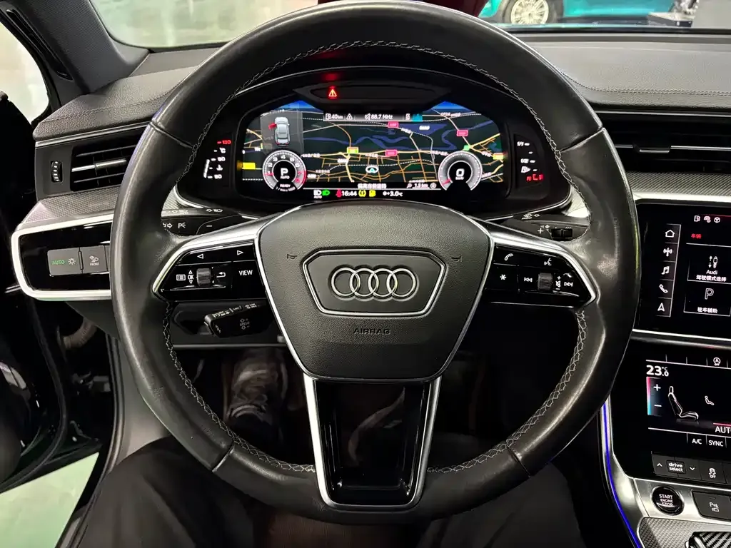 Audi A6L — фото 3