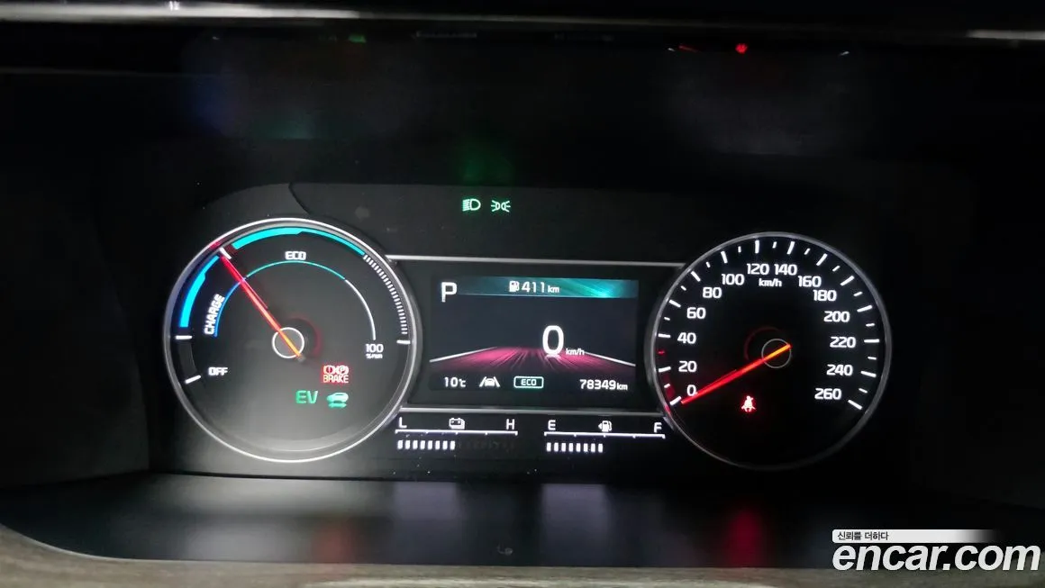 Kia Sorento — фото 4