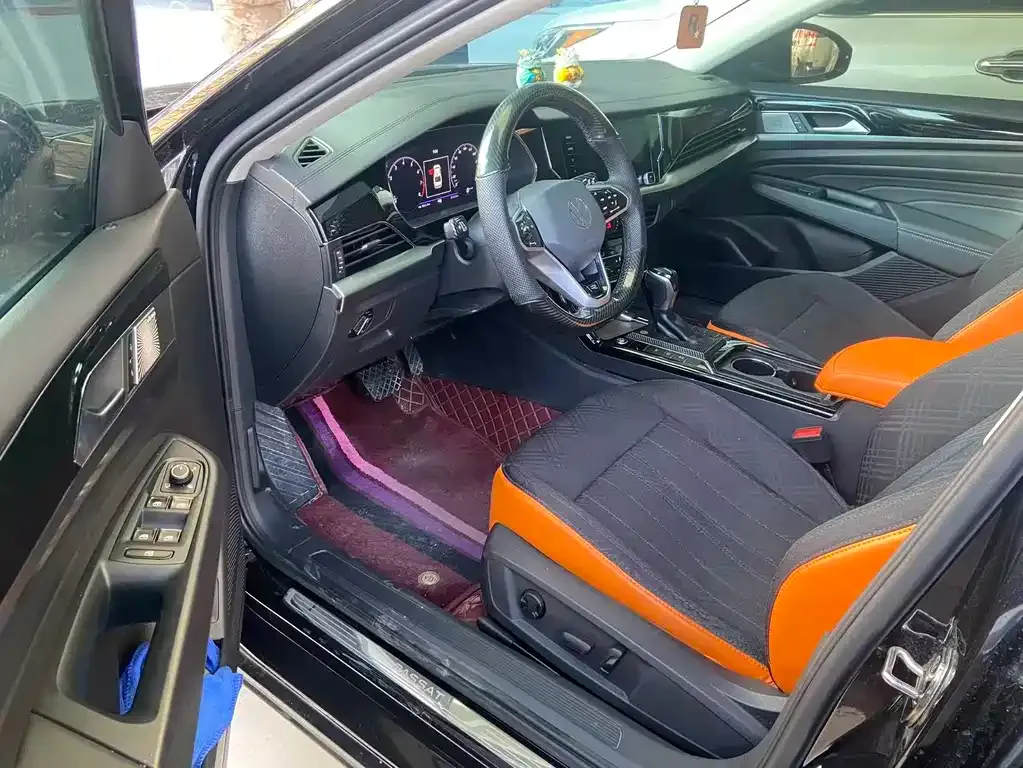 Volkswagen Passat — фото 7