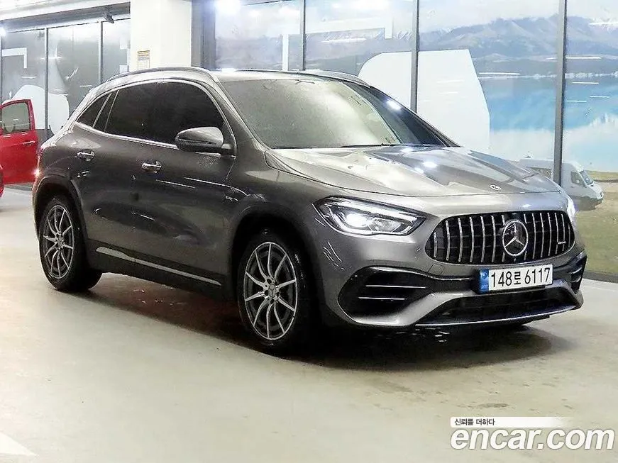 Mercedes-Benz GLA-Class — фото 1