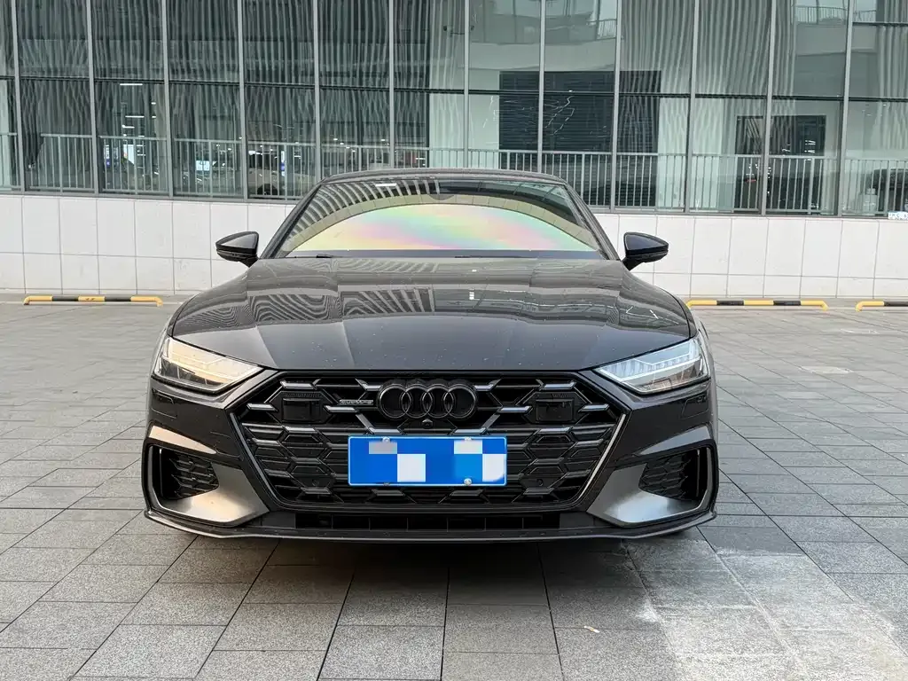Audi A7L — фото 5