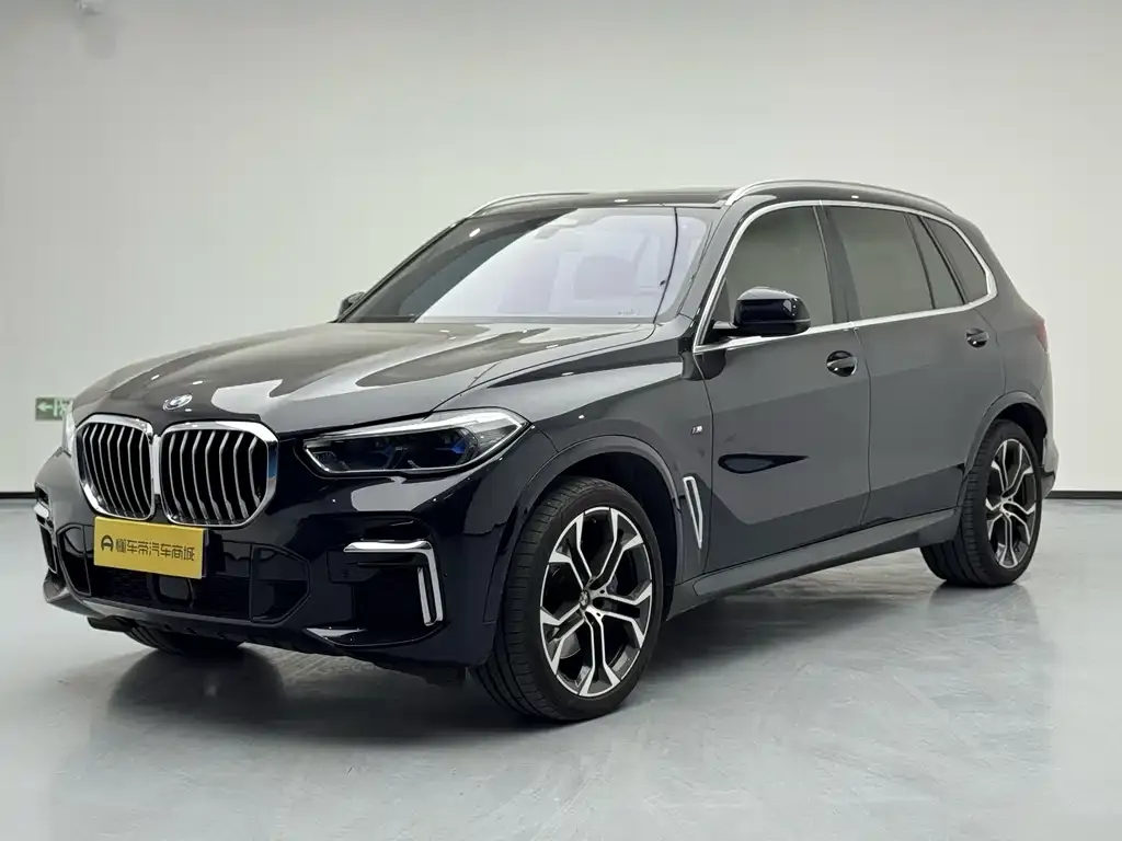 BMW X5 — фото 1