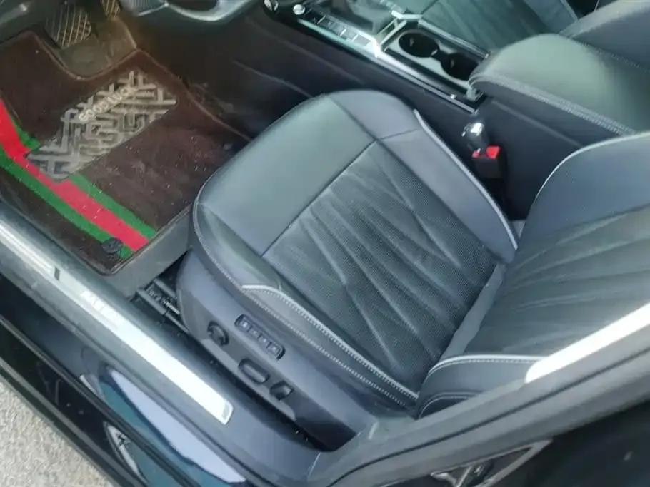 Volkswagen Passat — фото 3