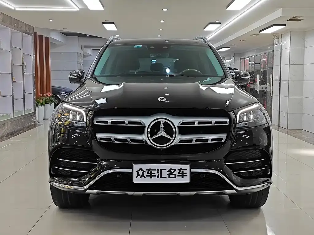 Mercedes-Benz GLS — фото 8