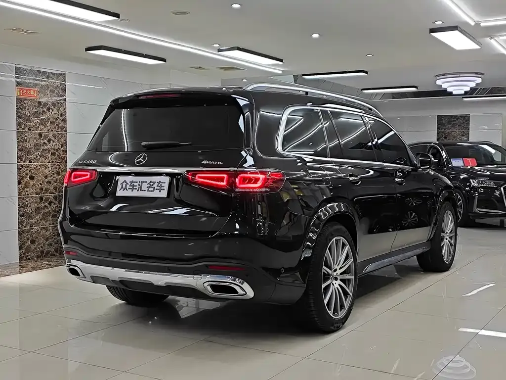 Mercedes-Benz GLS — фото 6