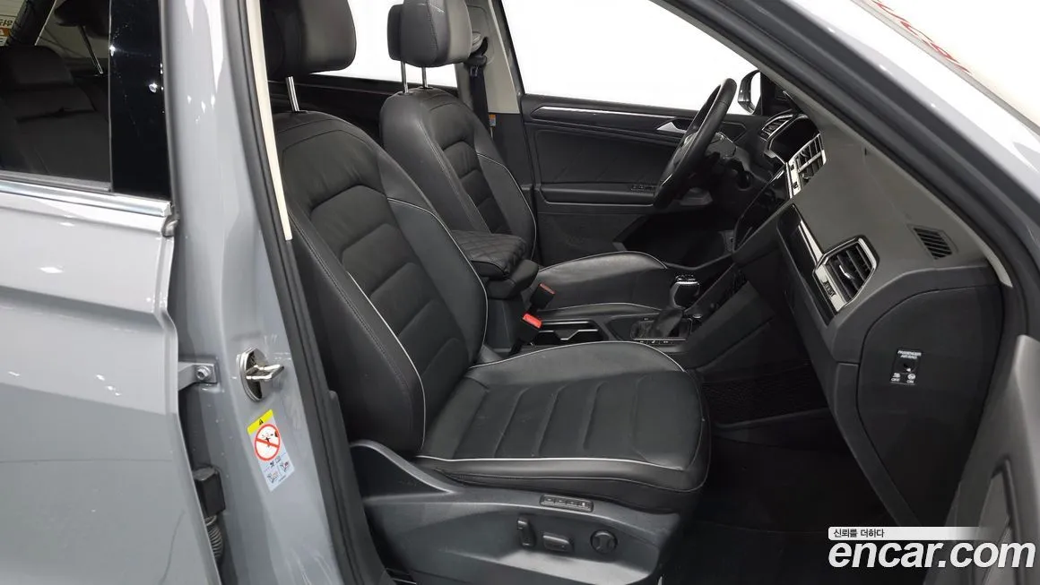 Volkswagen Tiguan — фото 5