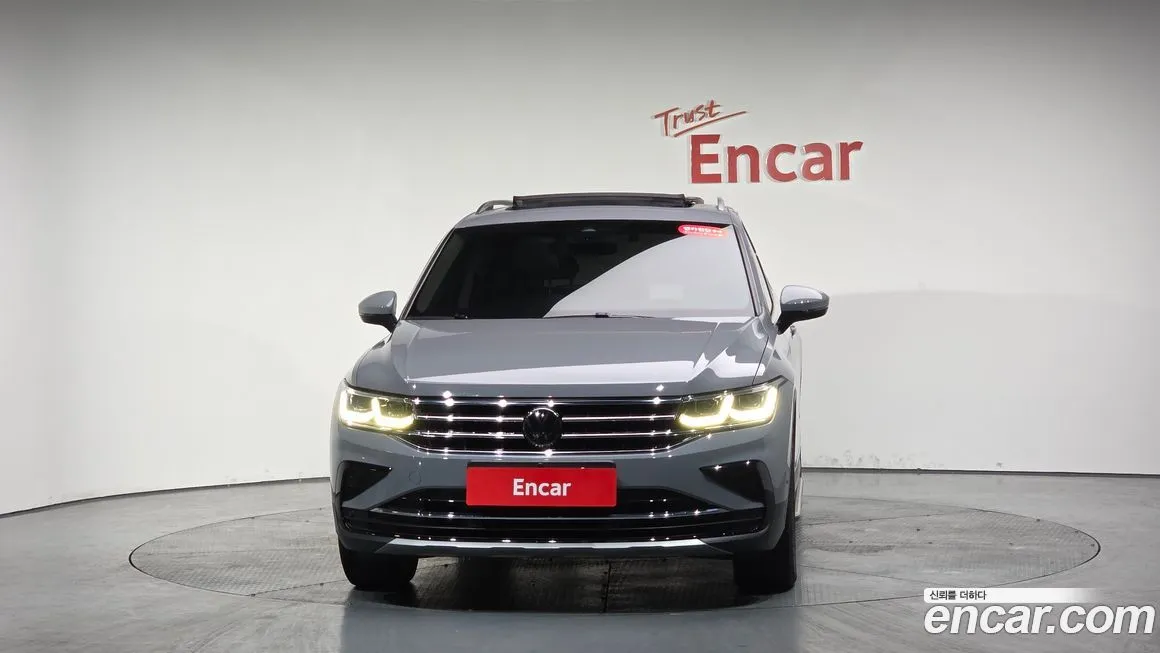 Volkswagen Tiguan — фото 9