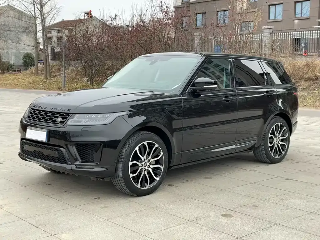 Land Rover Sport — фото 1