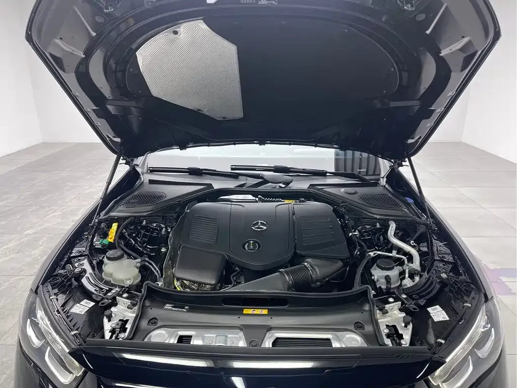 Mercedes-Benz E-Class New Energy — фото 9