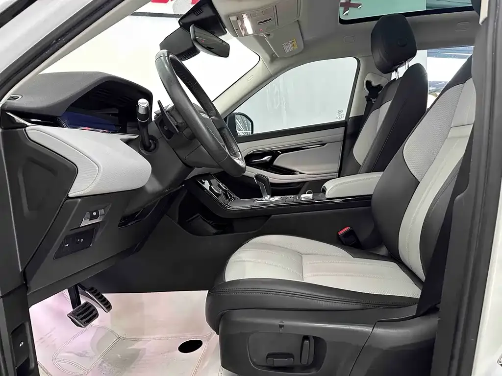 Land Rover Evoque — фото 9