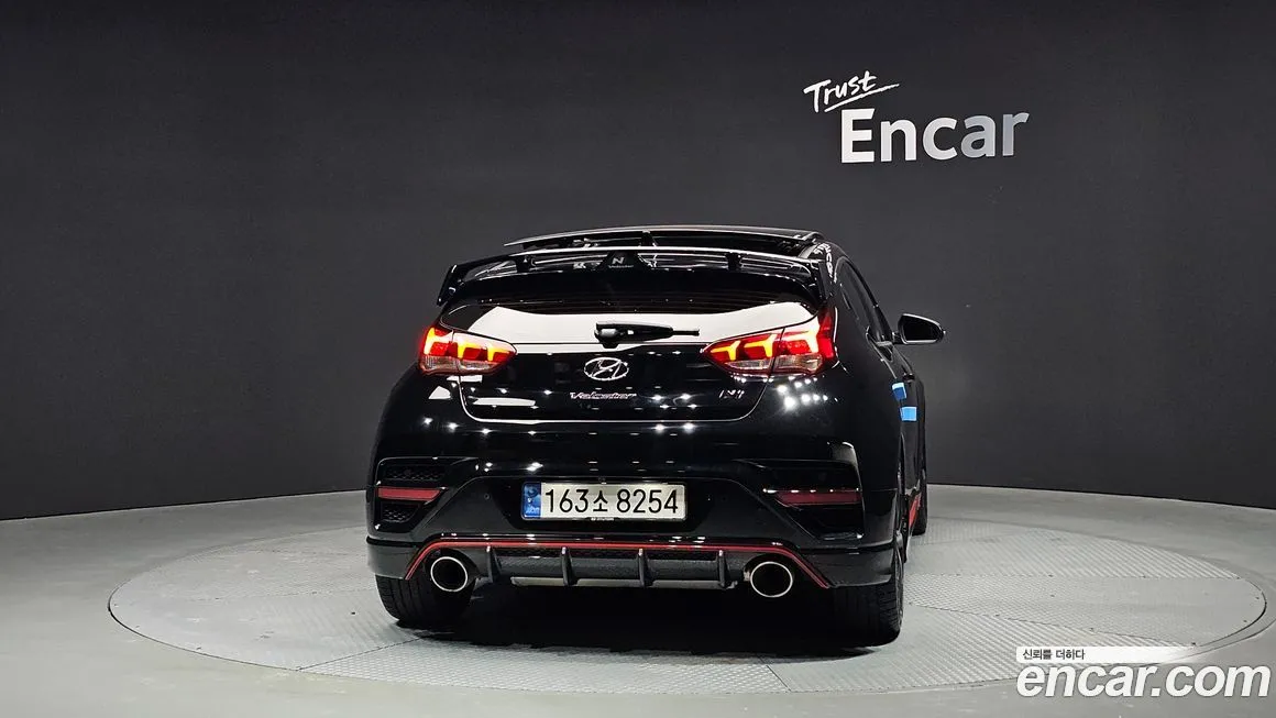 Hyundai Veloster — фото 4