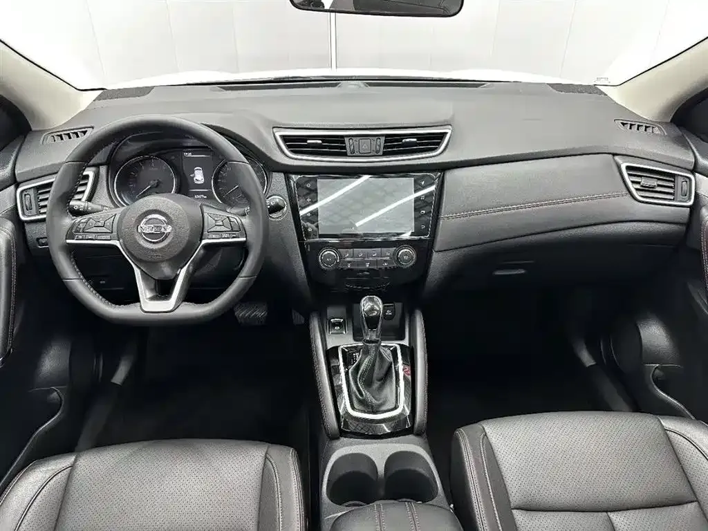 Nissan Qashqai — фото 4