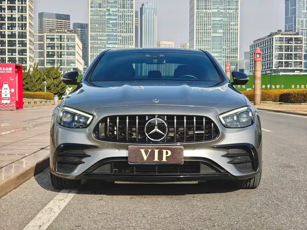 Mercedes-Benz E-Class AMG — фото 1